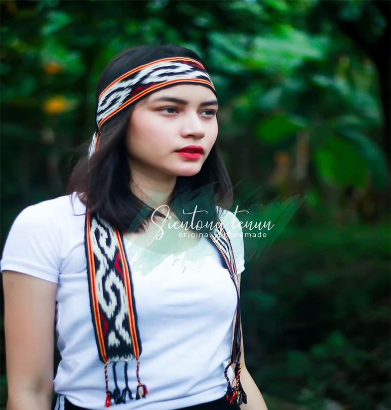 Ikat Kepala Tenun Etnik / Sabuk Aksesoris Wanita/ Syal Tenun Etnik IK116