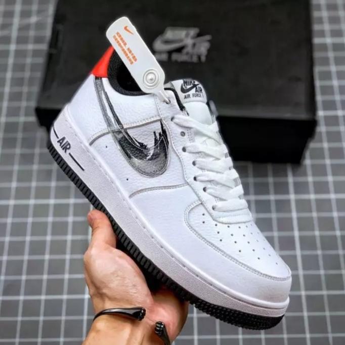 swoosh af1