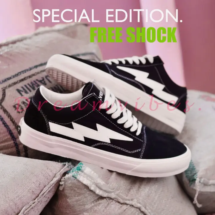 sepatu revenge storm