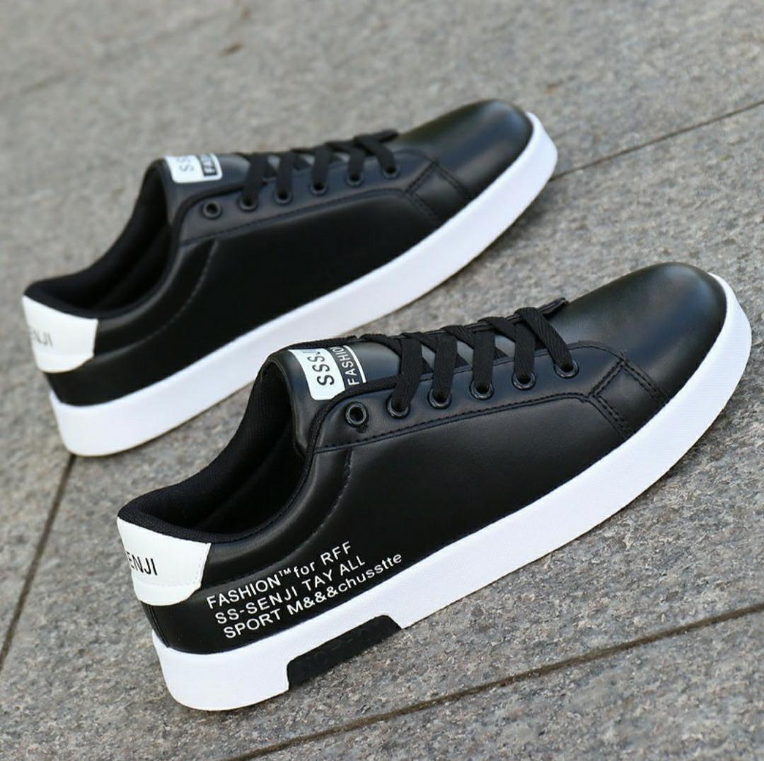 Sepatu poksing pria sneakers terbaru Sepatu poksing pria sneakers terbaru