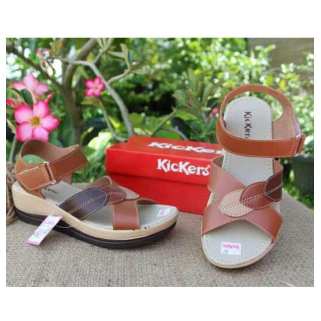 Sepatu Sandal Wedges Kickers Elegant Murah Untuk Pesta & Jalan-Jalan W-8
