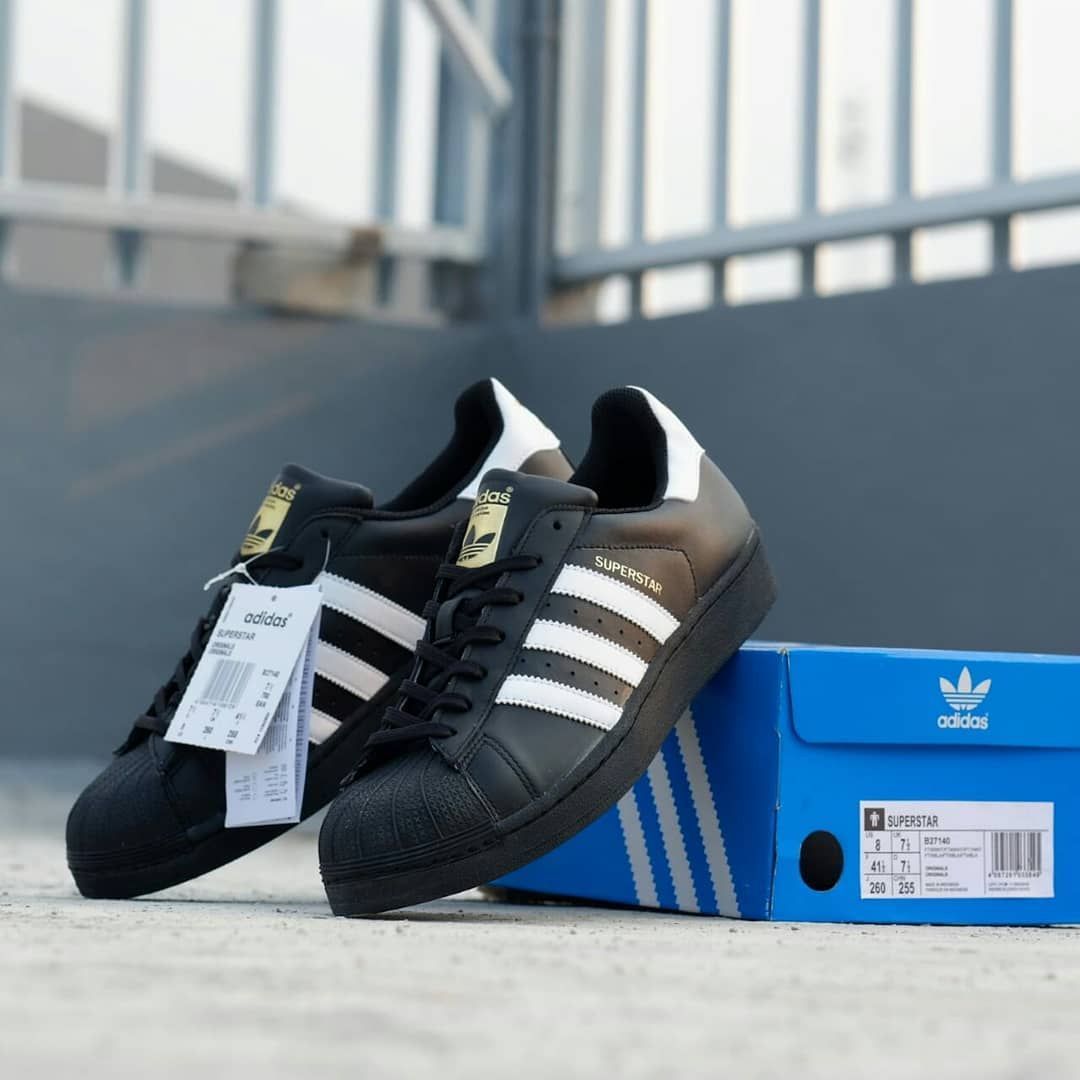 Jual Adidas Superstar Full Black 