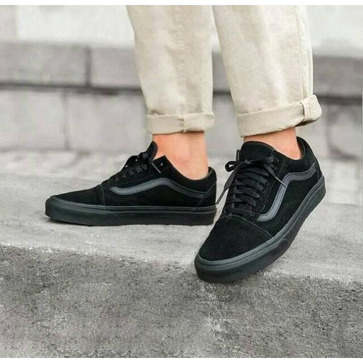 vans full black shoes
