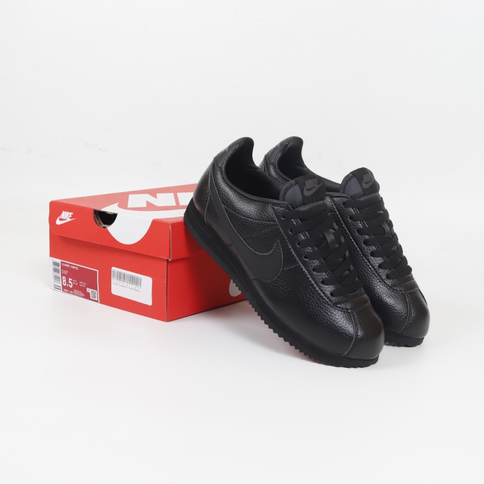 black suede cortez