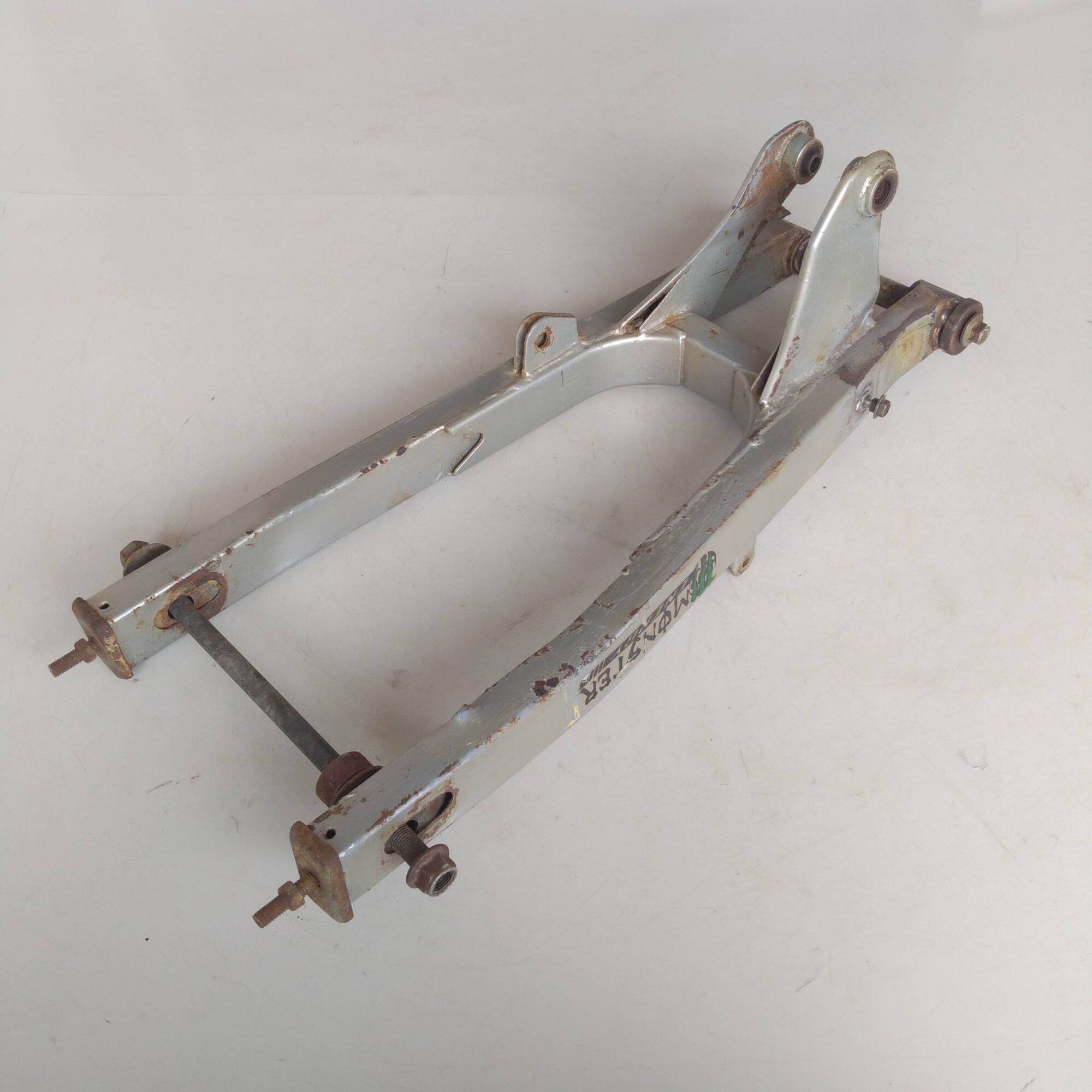 SWING ARM SUZUKI RGR 150 CRYSTAL JUMBO ORIGINAL COPOTAN SWING ARM SET