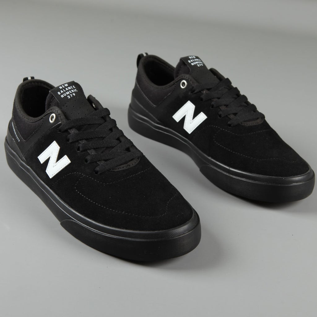 new balance numeric all black