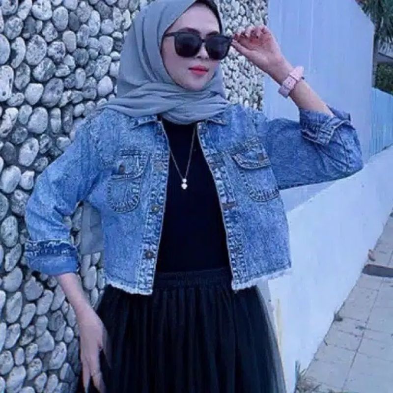 Ootd Jaket Jeans Crop Hijab Style Sweater Crop Hijab Oversize Crop