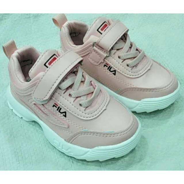 fila black leather shoes