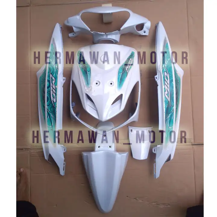 Body Motor Yamaha Mio Smile Warna Putih Dan Stiker Lazada Indonesia