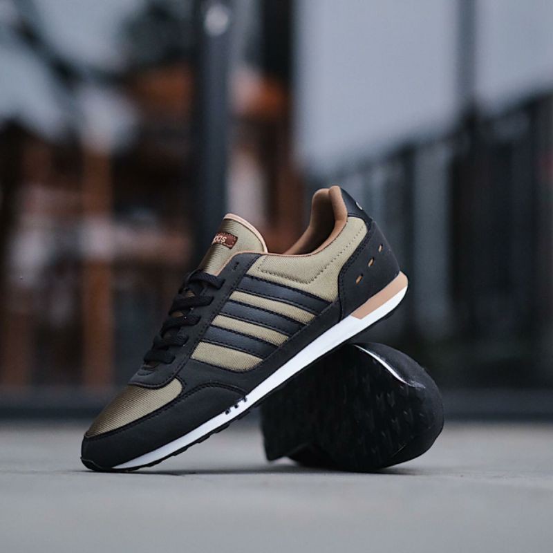 Adidas neo city hotsell racer original black