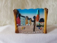 Gloria Bellucci - Magnet Kulkas Frankfurt German