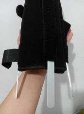 Sarung Tangan Keselo Patah Tulang Kecil S 14-15.5cm Plat Besi - Murah