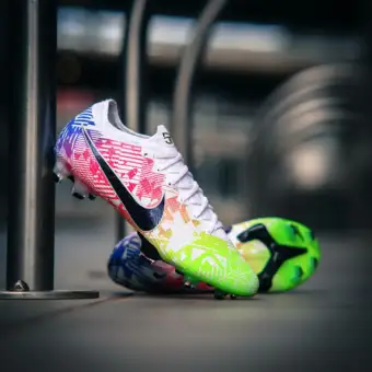 sepatu bola nike mercurial vapor 13