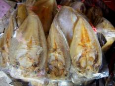 Ikan Asin Bulu Ayam Khas Cilacap 250 Gram