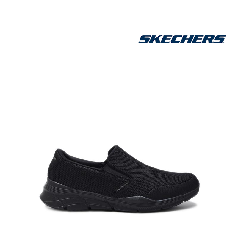 skechers hitam