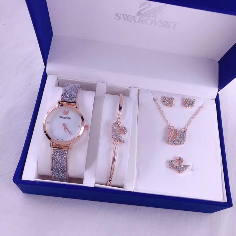 Jam Tangan Wanita Swarovski Silver Rosegold Diameter 30mm + Gelang + Kalung + Anting + Cincin / Jam Tangan Pria / Jam Tangan Wanita / Jam Berkualitas / Jam Trendy / Jam Termurah / Jam Cantik / Jam Terbaru 2019