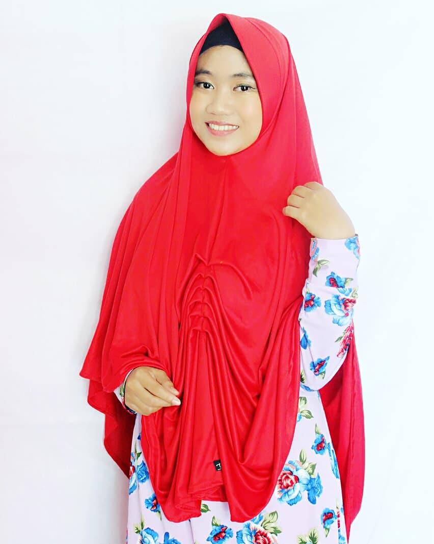 JILBAB SYARI WARNA MERAH/ KERUDUNG INSTAN JUMBO PREMIUM BY VALUQ HIJAB