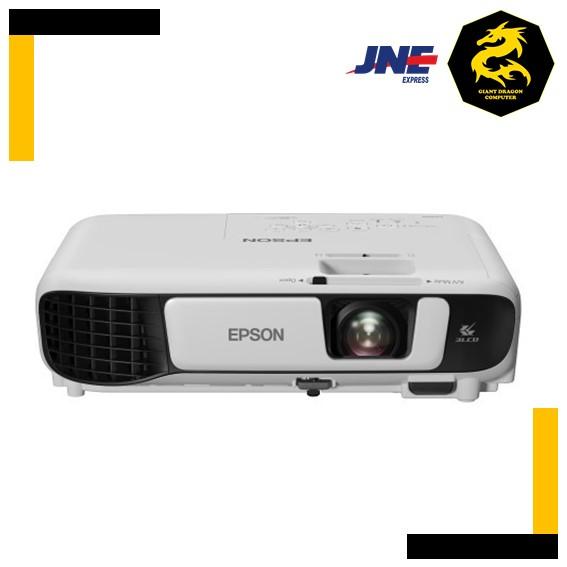 Epson EB-X450 XGA 3LCD Projector
