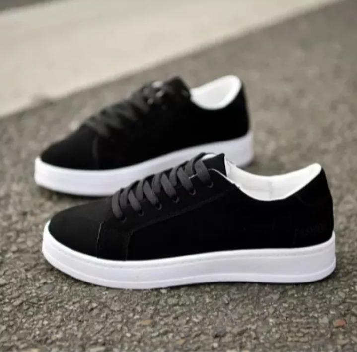 Sepatu Sekolah Sepatu Sneakers Polos Terbaru Murah Berkualitas