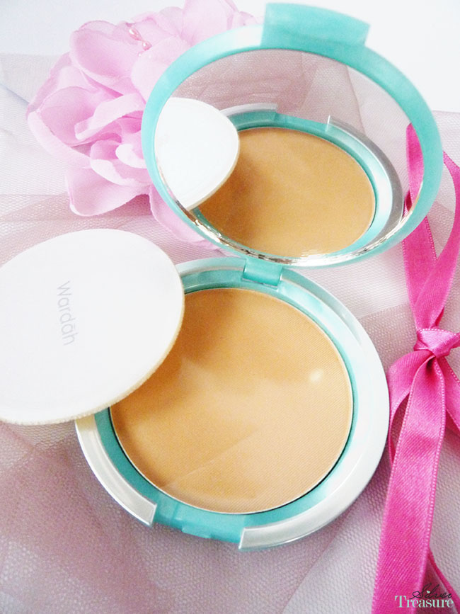 WARDAH Compact Powder Light Beige 14gr / Makeup Wajah / Bedak Wajah
