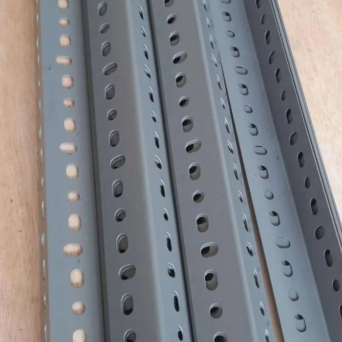 BESI SIKU BOLONG 40X40MM PANJANG 40 CM BESI RAK BOLONG 40CM TEBAL 1.8 ...