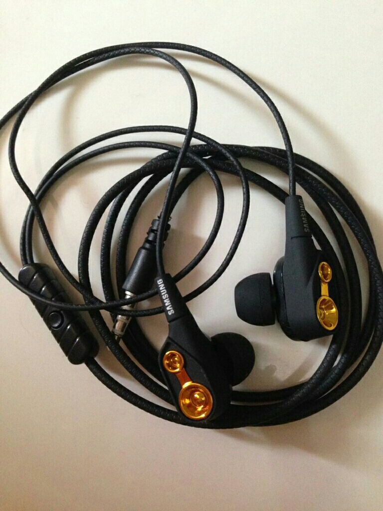 HEADSET EXTRA 4D POWER FULL BASS Lazada Lazada Indonesia