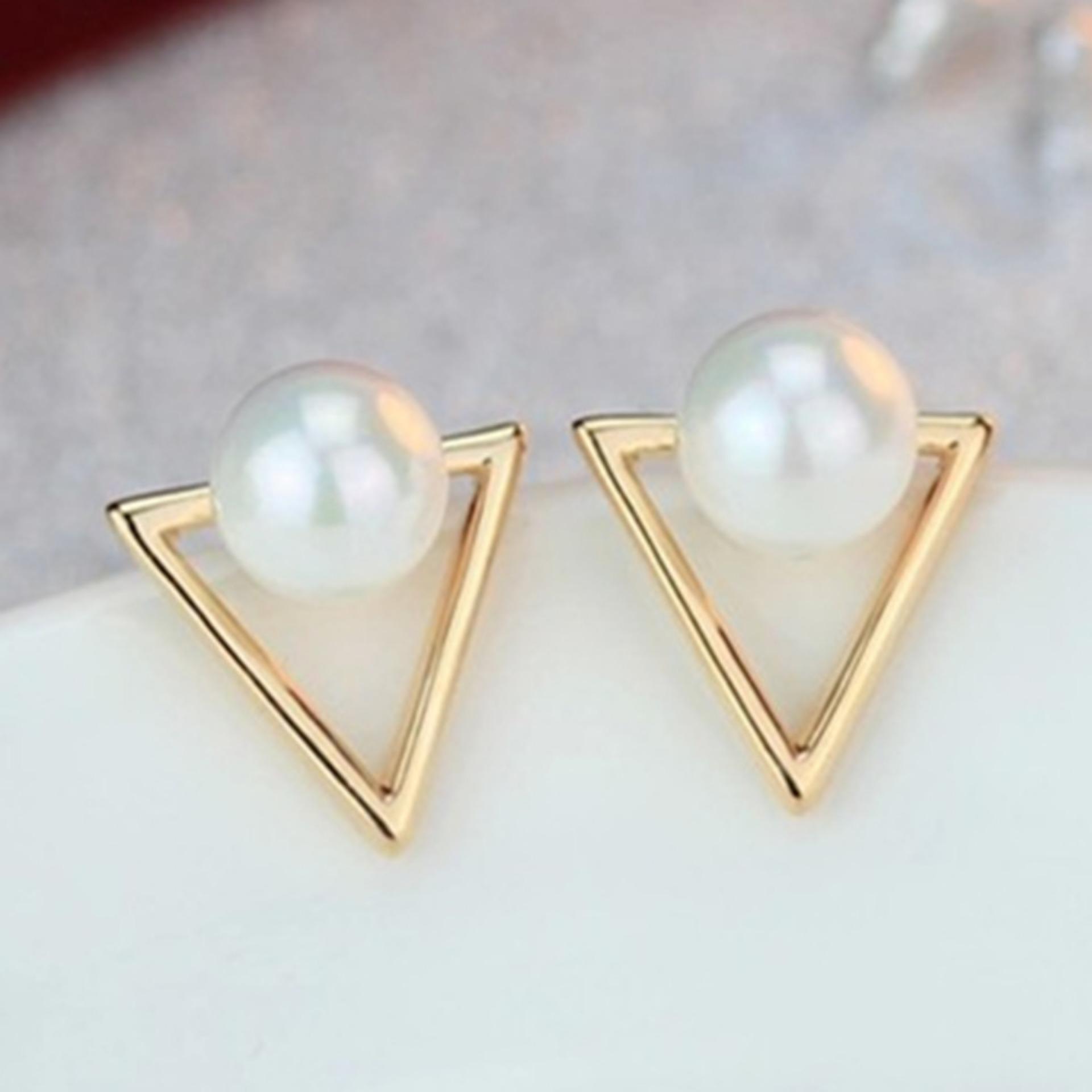 1 Pasang Anting Perempuan Mutiara - Fashion Korea - Gold