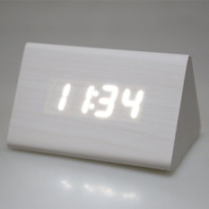 3D Digital Kayu Segitiga Putih Jam Alarm Desktop With Kabel USB-Internasional