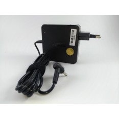 ASUS Original Adaptor Charger Notebook Laptop K K40IJ P P50IJ A2 A2000L A3 A3000 A5 A5E A6A A6000 A8 A8E A9 A9RP B5 B50A Series 19V 3.42A Petak Kotak (5.5*2.5)