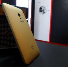 Backdoor Backcase Cover Case Tutup Belakang Asus Zenfone 5