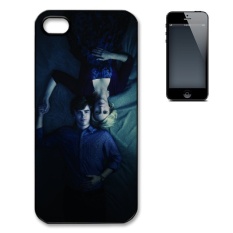 Bates Motel Norma dan Norman Bates Phone Case PC Berkualitas Tinggi + Karet + Karet Cover untuk Apple Iphone 7 Plus-Intl