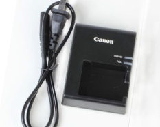 Charger Kamera Canon LC-E10C EOS, X50, X70, T3, T5, 1100D, 1200D, LP-E10