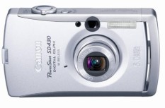 Canon PowerShot SD430 5MP Digital Kamera dengan 3X Optik Zoom (WIFI Mampu)-Internasional