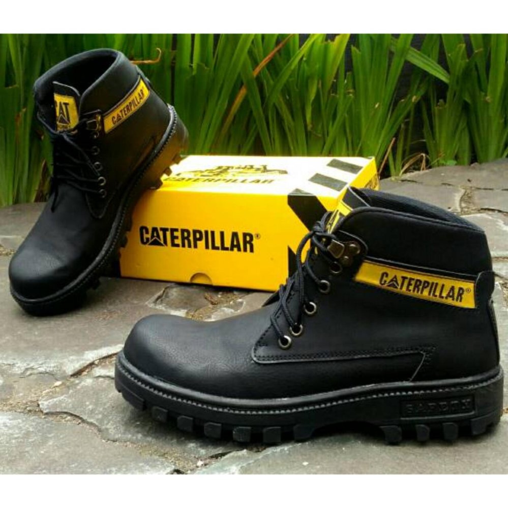 Caterpillar Black