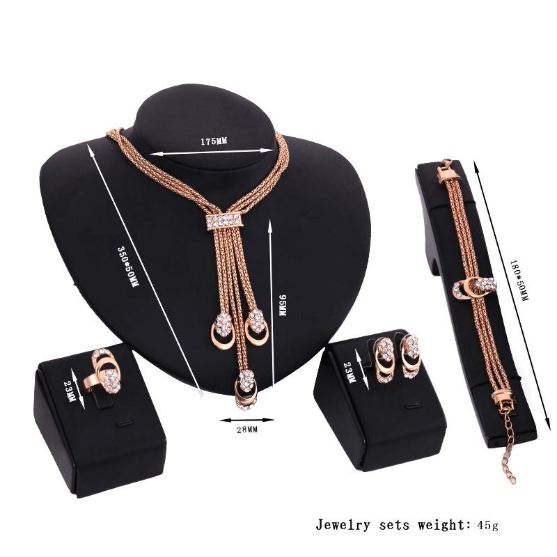 Eropa dan Amerika Stylish Perhiasan Set, Gold-plating Rhinestone Empat Potong dari Kalung Telinga STUDS Gelang Cincin untuk Pesta Warna: Emas Keterangan: 61154093-Intl