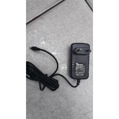 GMC 0916 AC DC cas charger TV asli original ADAPTOR DVD PORTABLE GMC ASLI