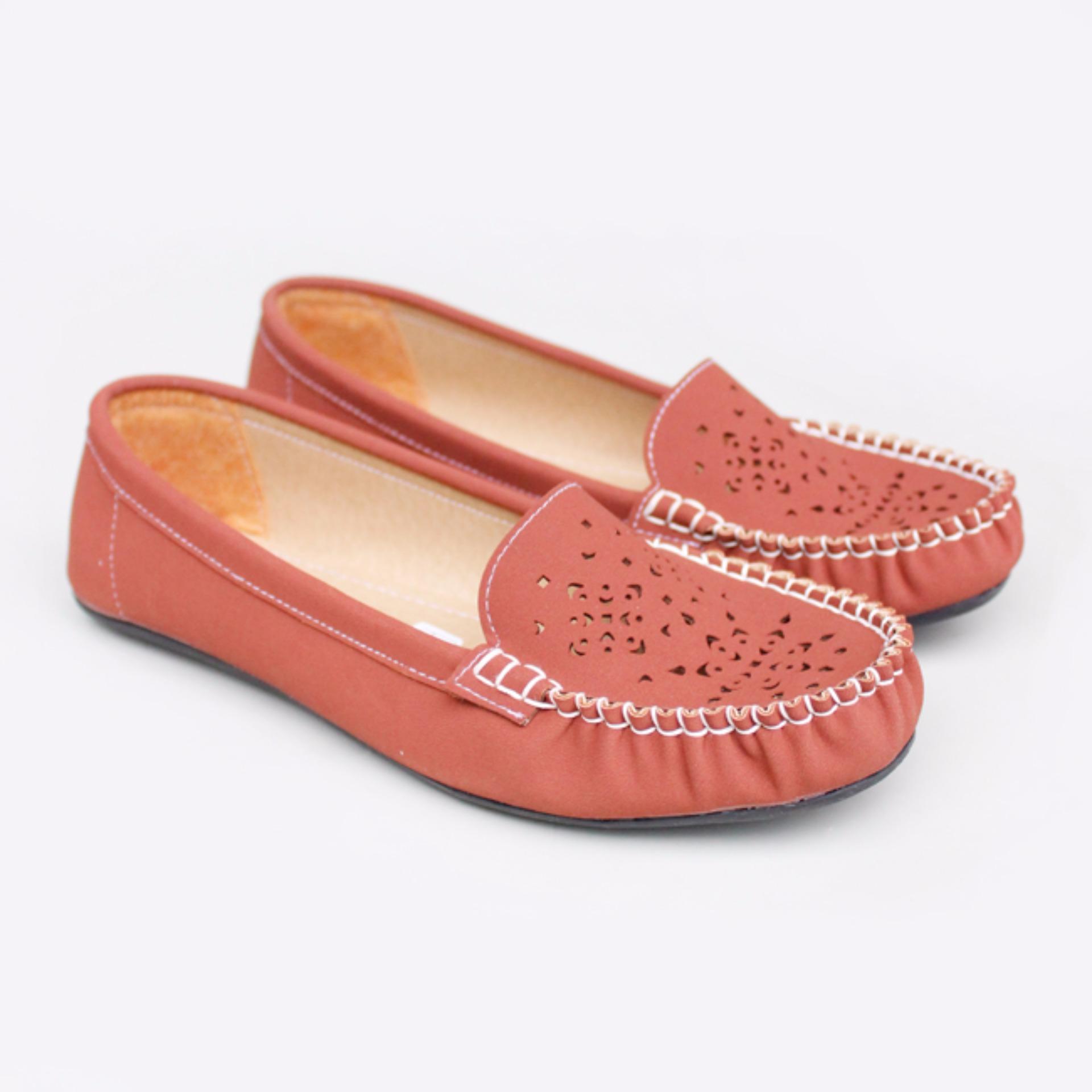 Gratica Sepatu Flat Shoes RJ55 - Bata