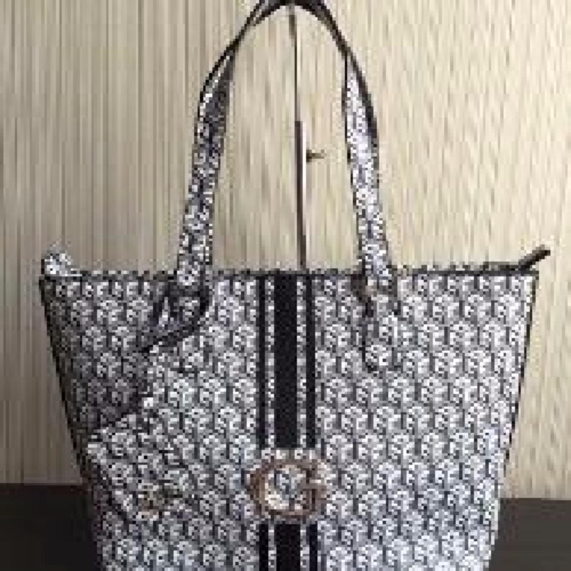 Tas Wanita Original Guess Logo Geo Woman Shoulder Bag SG456322 - Black