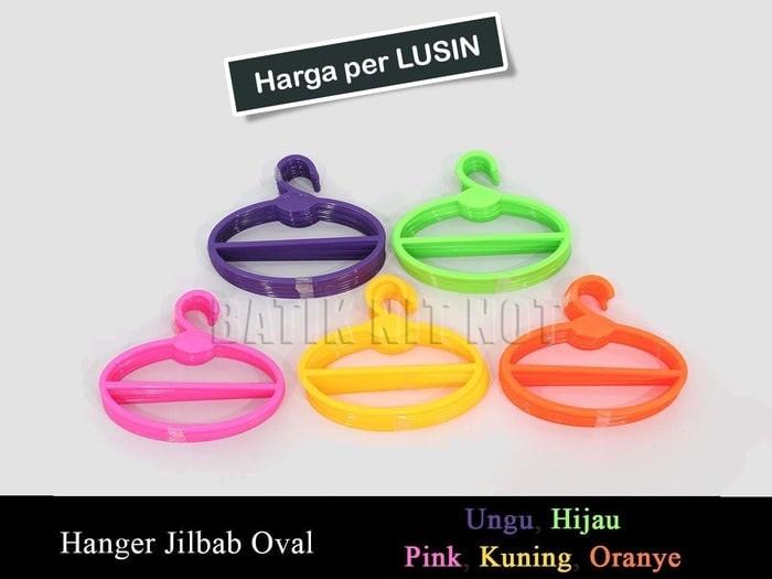 Hanger Jilbab Oval Warna