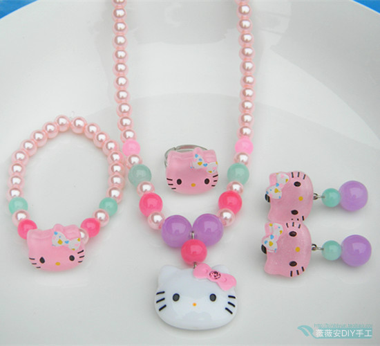 Hello Kitty Children Anting Jepit Tanpa Tindik Gadis Kecil Kalung