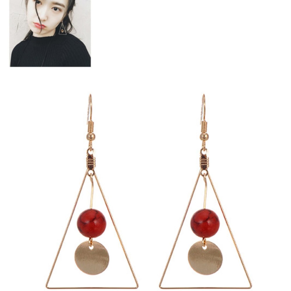 LRC Anting Gantung Fashion Round Ball Pendant Decorated Triangle Shape Earrings