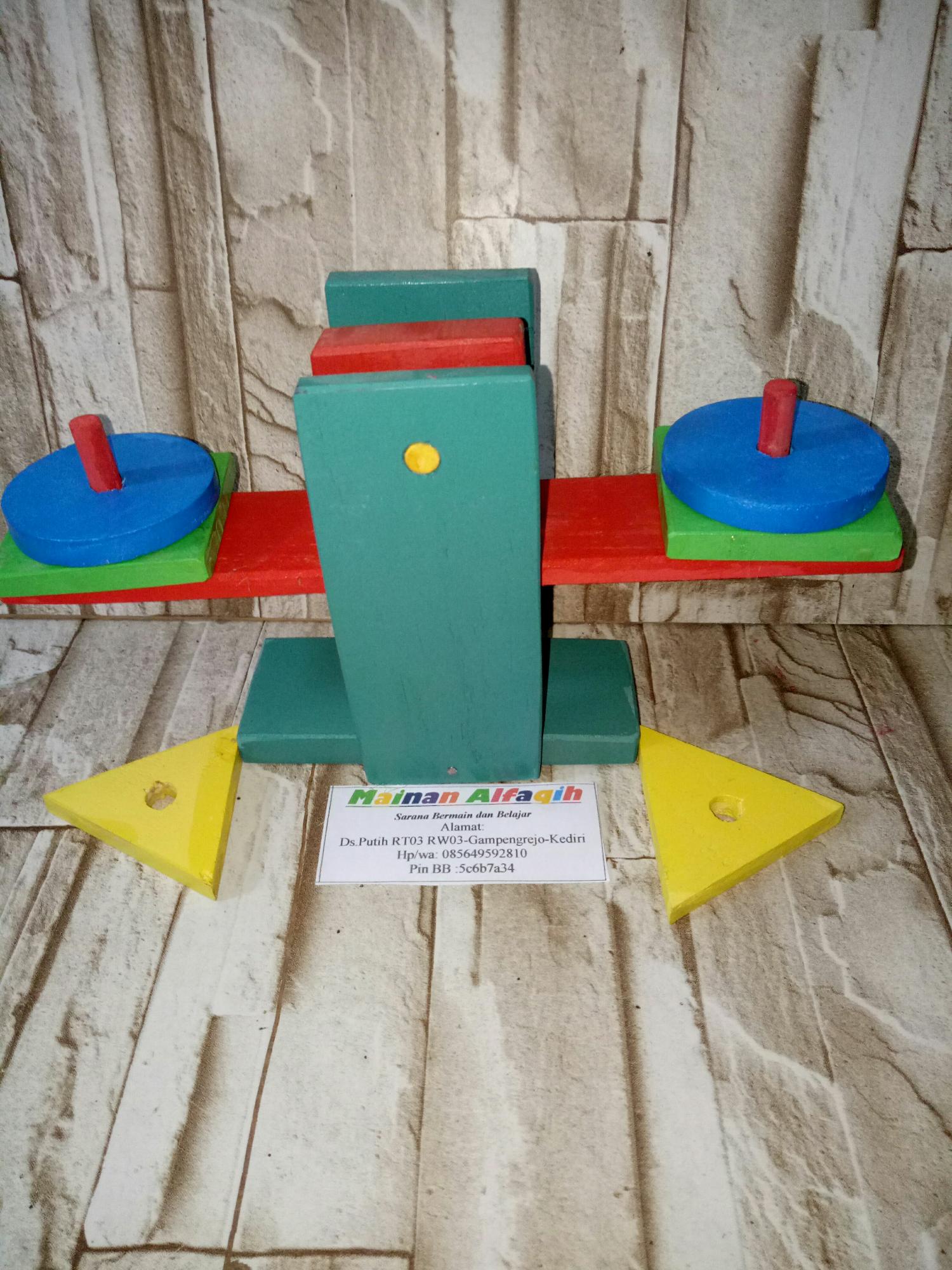Mainanalfaqih - Mainan Anak Edukasi Kayu- Timbangan Bentuk Geometri