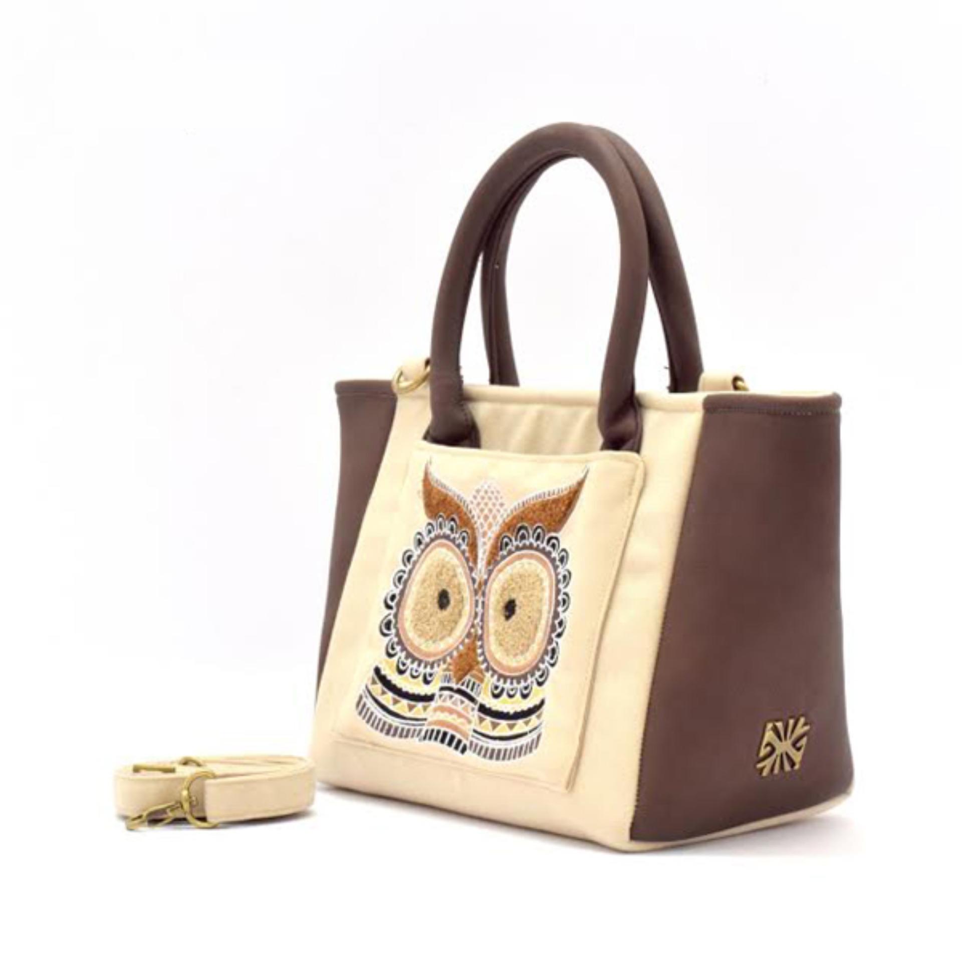 Pusat Tas Etnik / Fashion Wanita / Tas Wanita / Tas Selempang Wanita / Tas Selempang / Tas Wanita Murah / Tas Pesta / Tas Pesta Murah / Tas Jinjing / Tas Jinjing Wanita / Tas Jinjing Unik / Tas Bahu Wanita / Aksesoris Wanita / Mudagaya Javas Jampuk