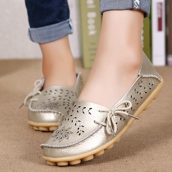 Pabrik Grosir Sandal Musim Panas Sepatu Lubang Kasut Leper Kulit Kasual Perempuan Berusia Doug Mama Sepatu Kode EMAS-Intl