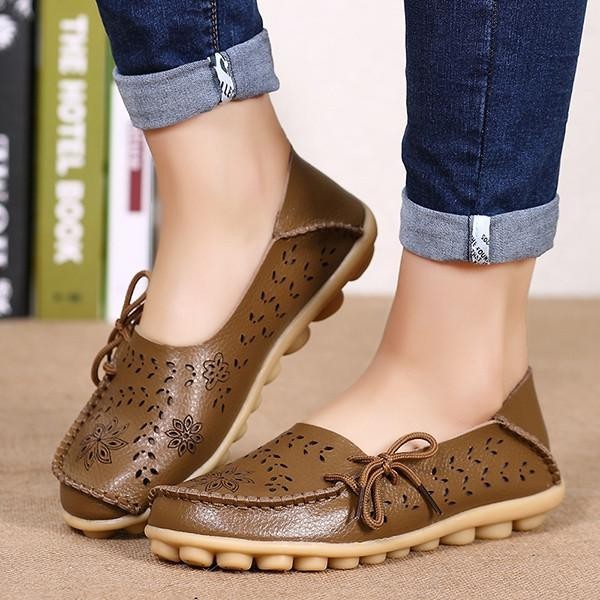 Pabrik Grosir Sandal Musim Panas Sepatu Lubang Kasut Leper Kulit Kasual Perempuan Berusia Doug Mama Sepatu Kode KHAKI-Intl
