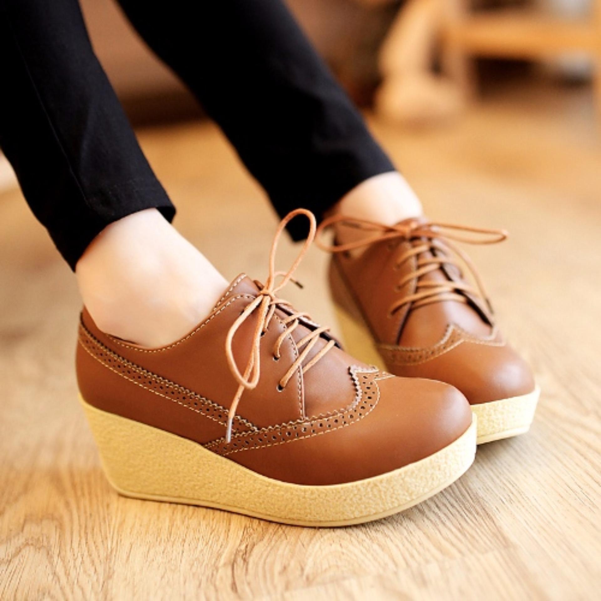 Sepatu Platform Wedges Wanita SDW75