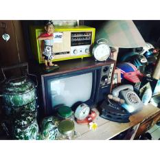 TV Jadul HT merk Intel BARANG ANTIK TELEVISI Vintage Kuno Langka Masih Mulus
