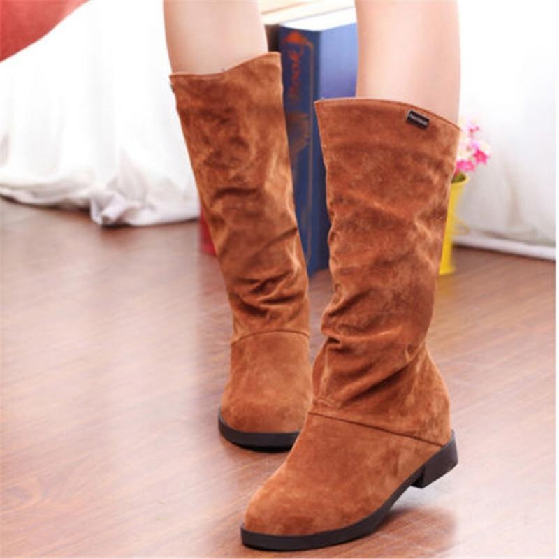 Pakaian Hangat untuk Wanita Di Musim Dingin Kulit Lunak Sepatu Bot Salju Pertengahan Betis Boots Platform Fashion Dia Datar Coklat