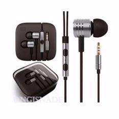 Xiaomi Earphone In-Ear Piston 2 Berkualitas Suara All Rounder dan Tidak Harus Mahal