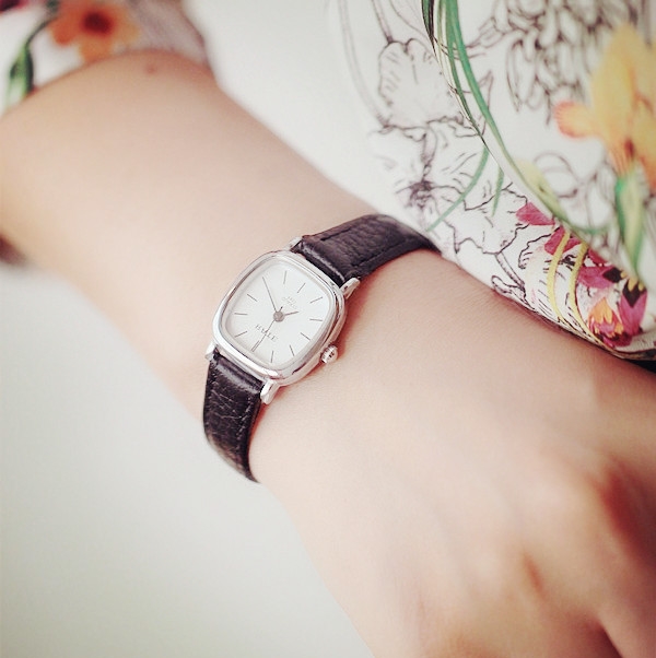 Z Sen Perempuan Kecil Persegi Sabuk Jam Tangan